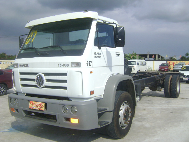 Volkswagen 15-180