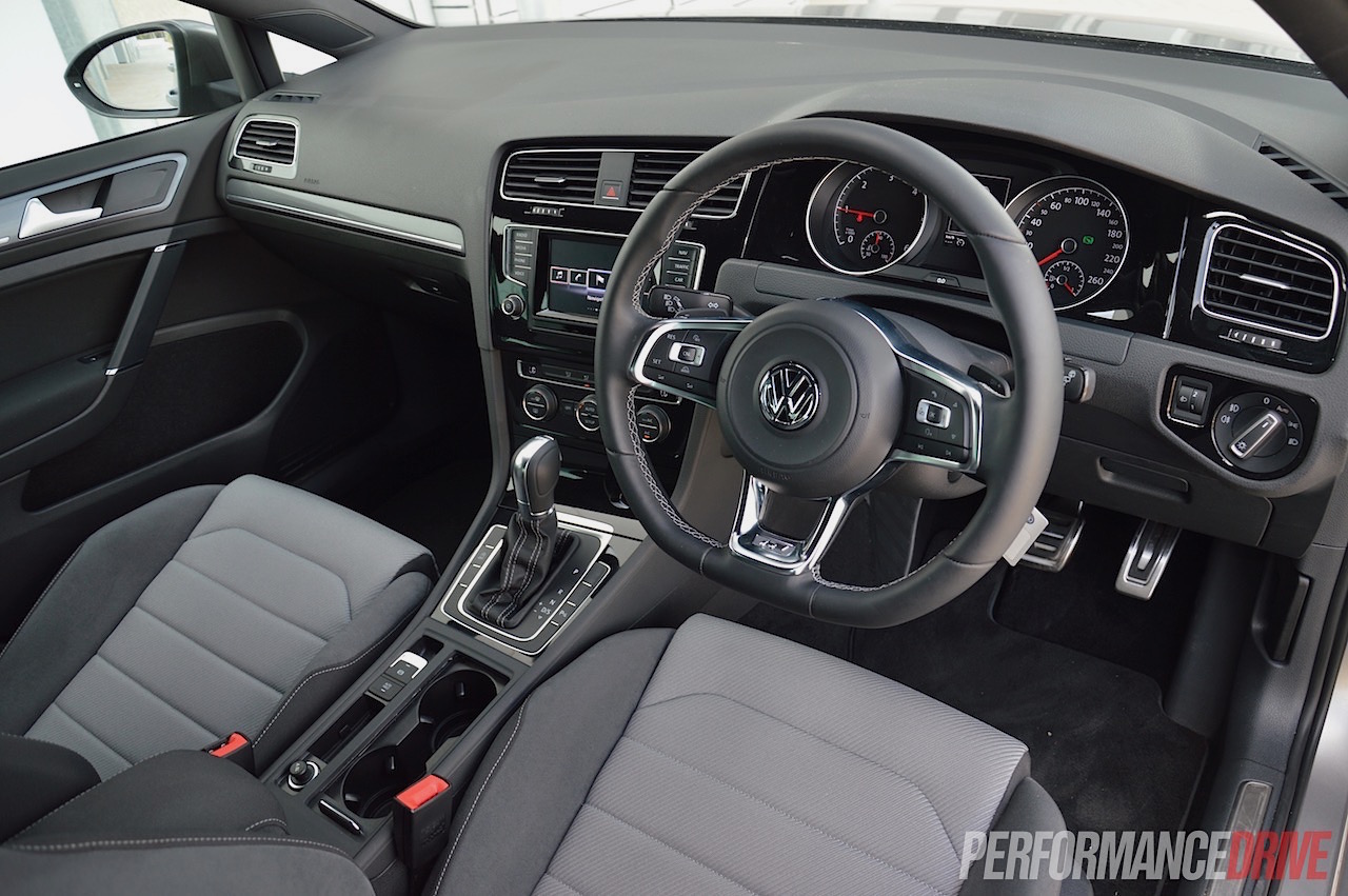 Volkswagen R Line