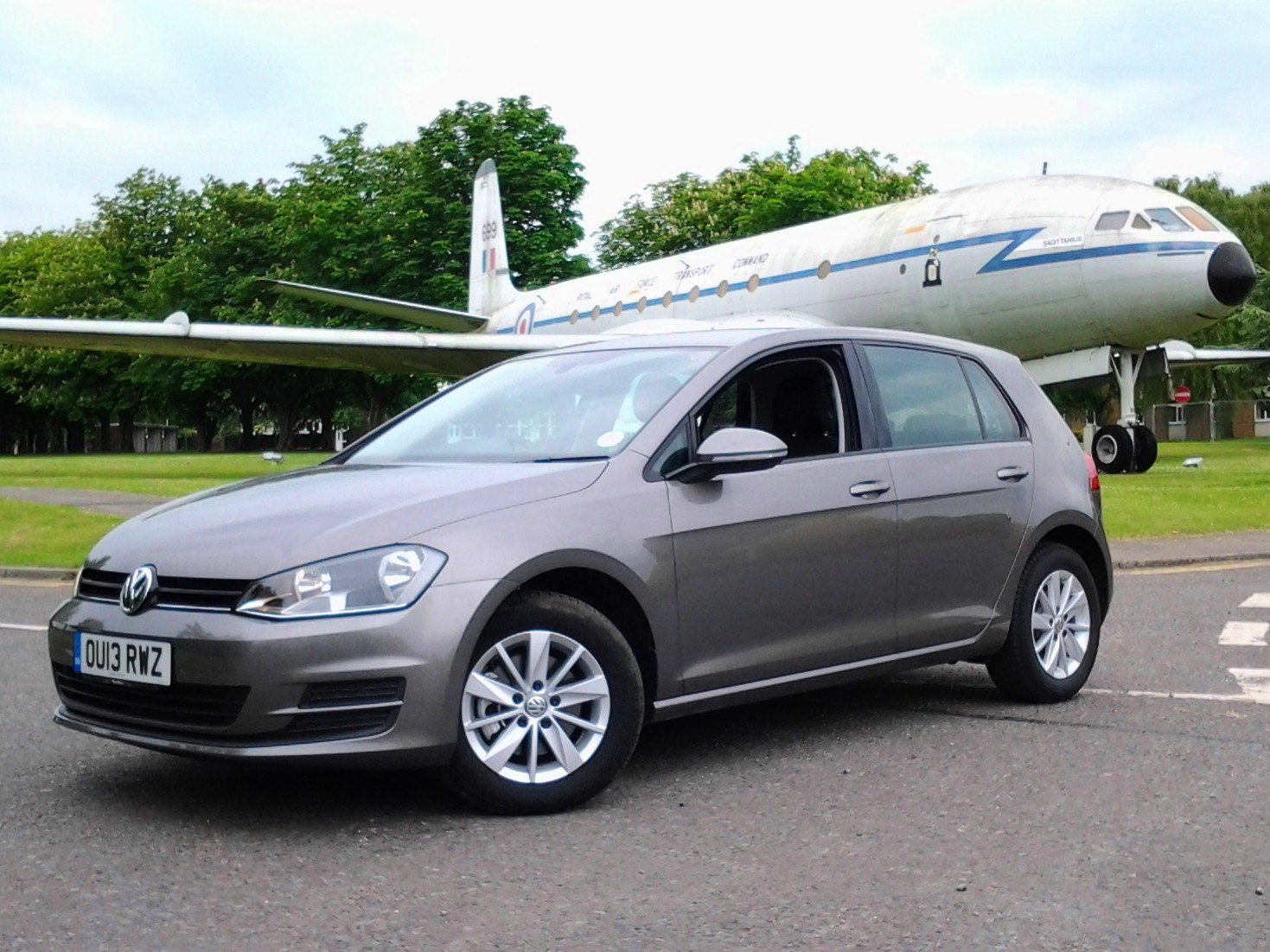 Volkswagen S