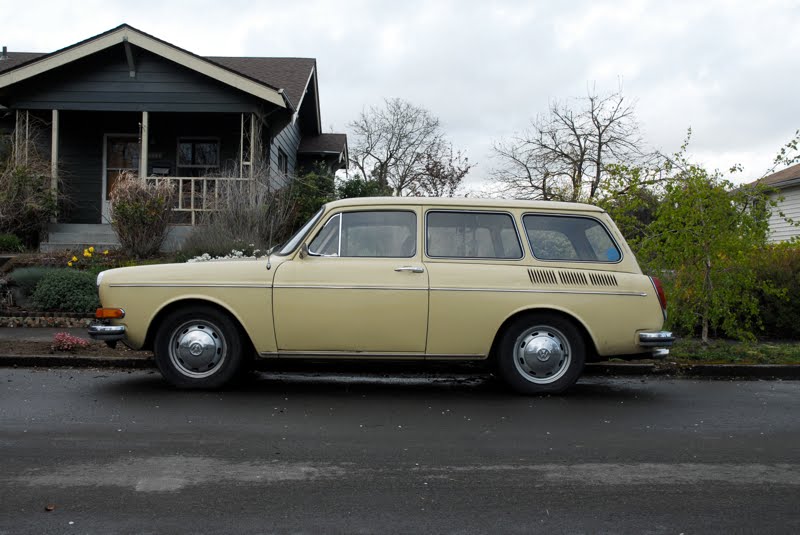 Volkswagen Station Wagon