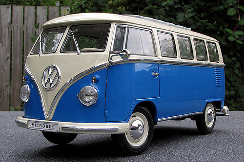 Volkswagen V2