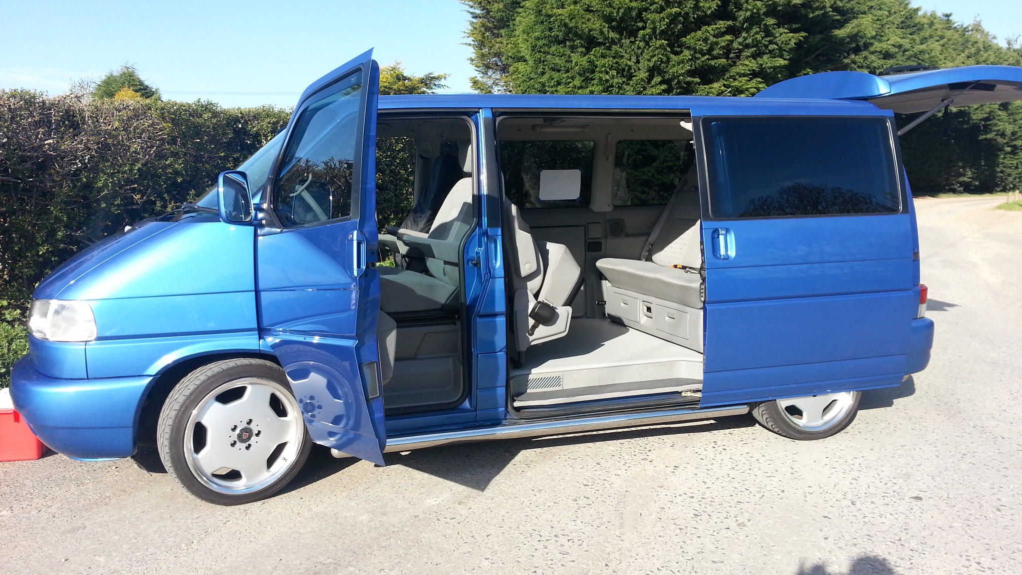 Volkswagen Multivan 2.5 Tdi