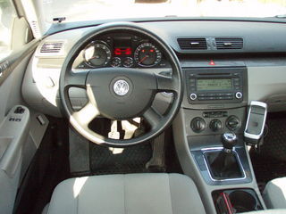 Volkswagen Passat 1.6 Fsi
