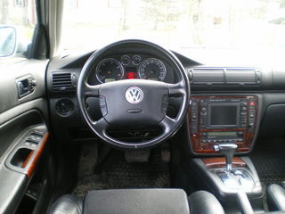 Volkswagen Passat 2.5 Tdi