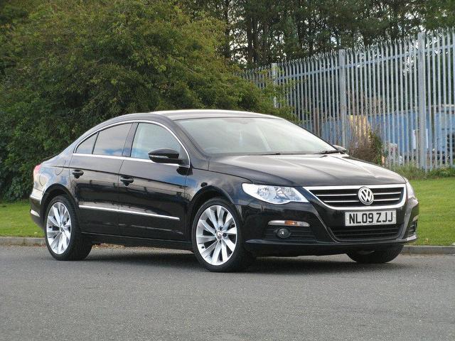 Volkswagen Passat Black