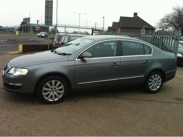 Volkswagen Passat Grey