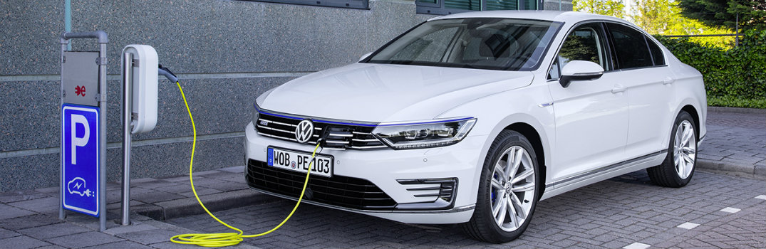Volkswagen Passat Hybrid