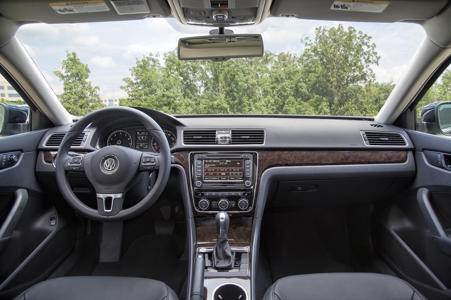 Volkswagen Passat Limited