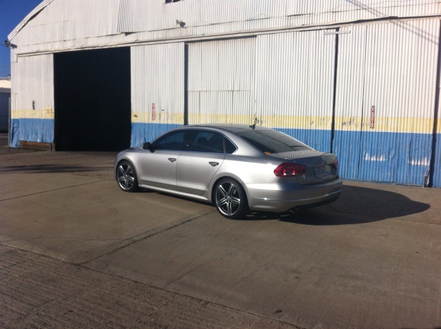 Volkswagen Passat Lowered