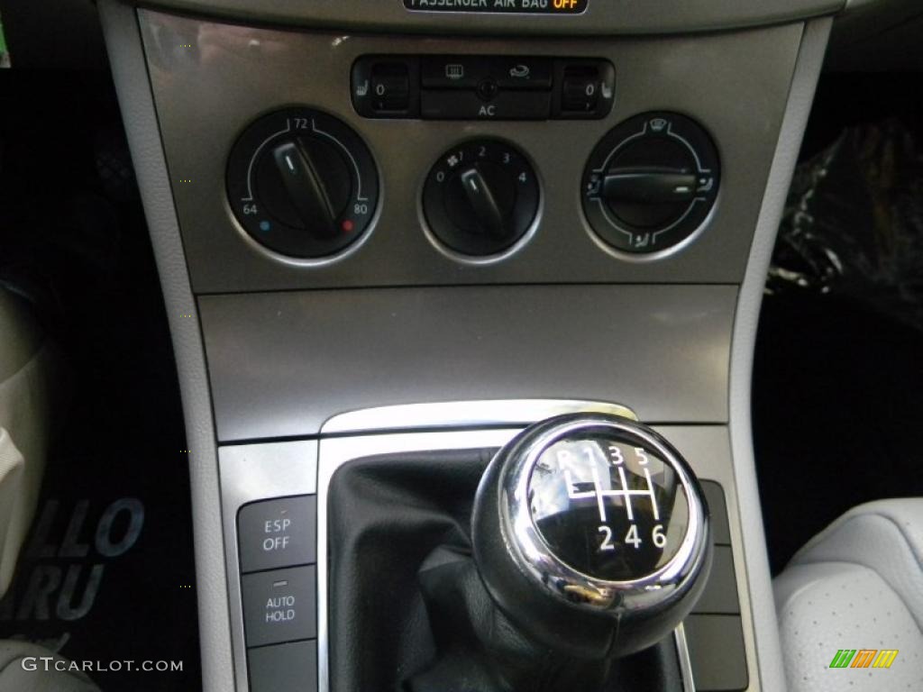 Volkswagen Passat Manual