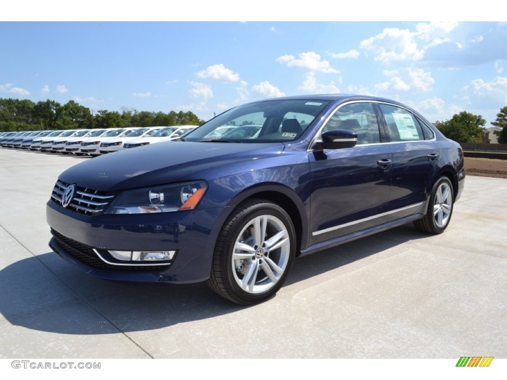Volkswagen Passat Night Blue