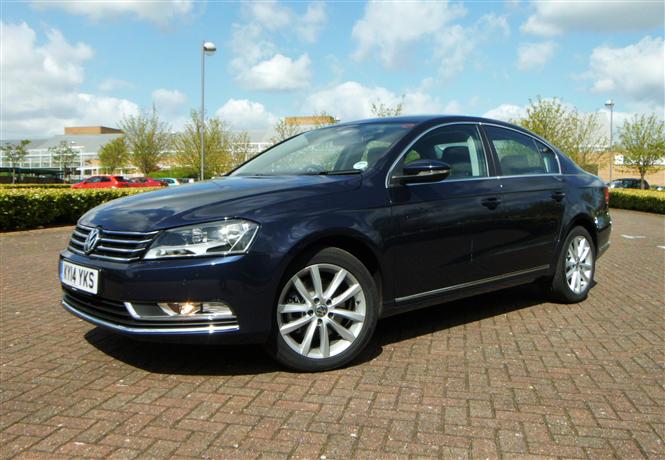 Volkswagen Passat Saloon