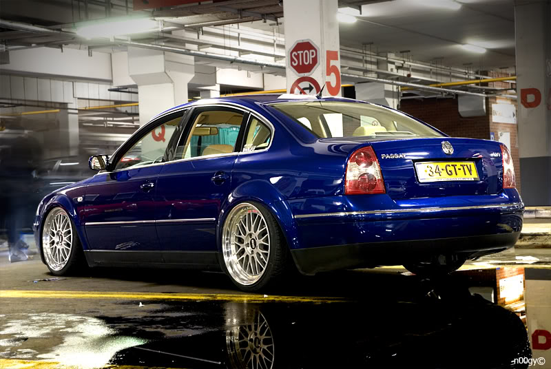 Volkswagen Passat Stance