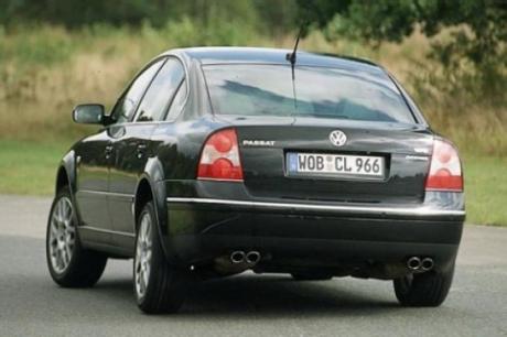 Volkswagen Passat V8