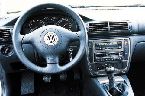 Volkswagen Passat Variant 1.8 5v Turbo Volkswagen Passat Variant 1.8 5v Turbo