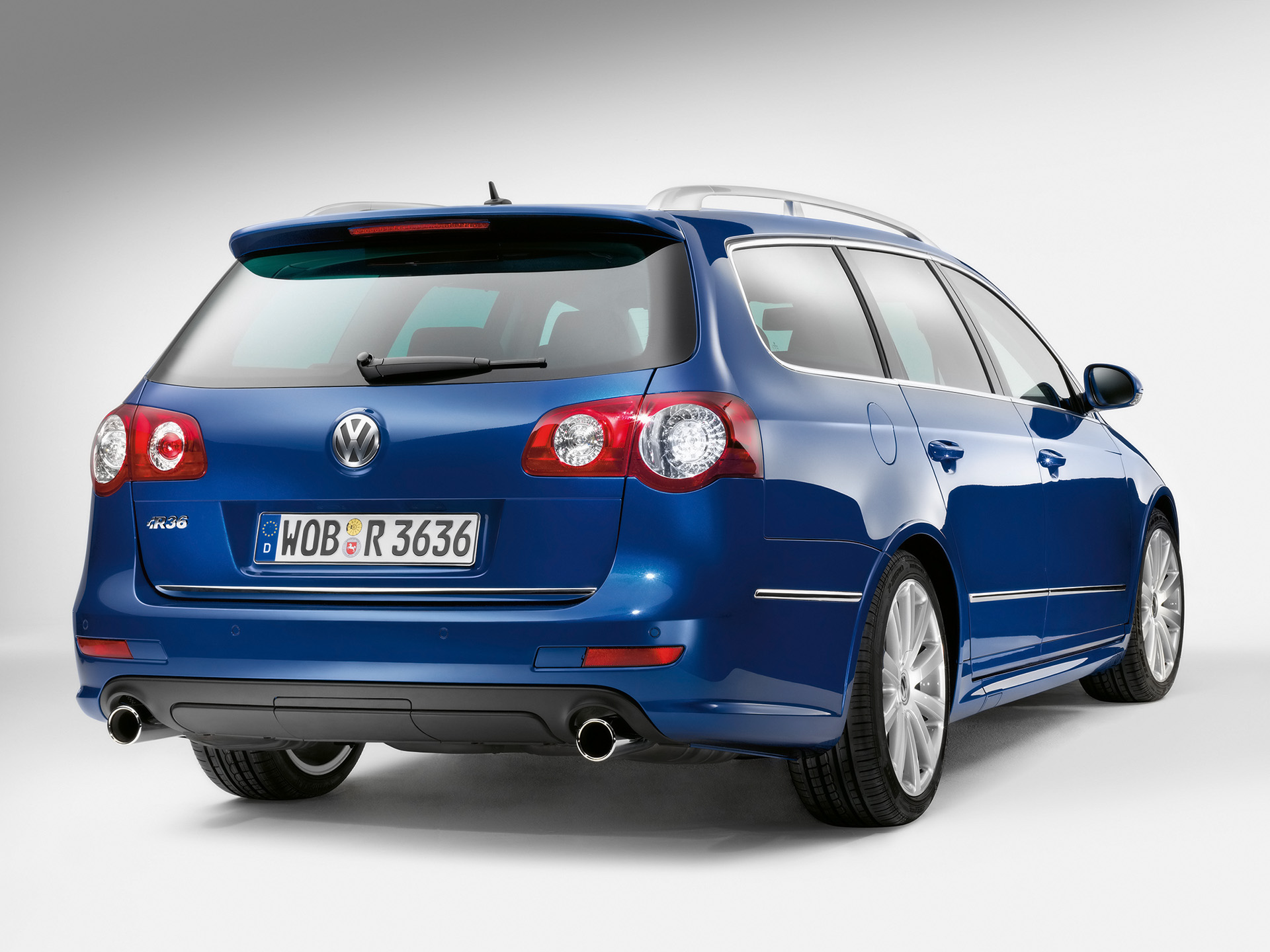 Volkswagen Passat Variant R36