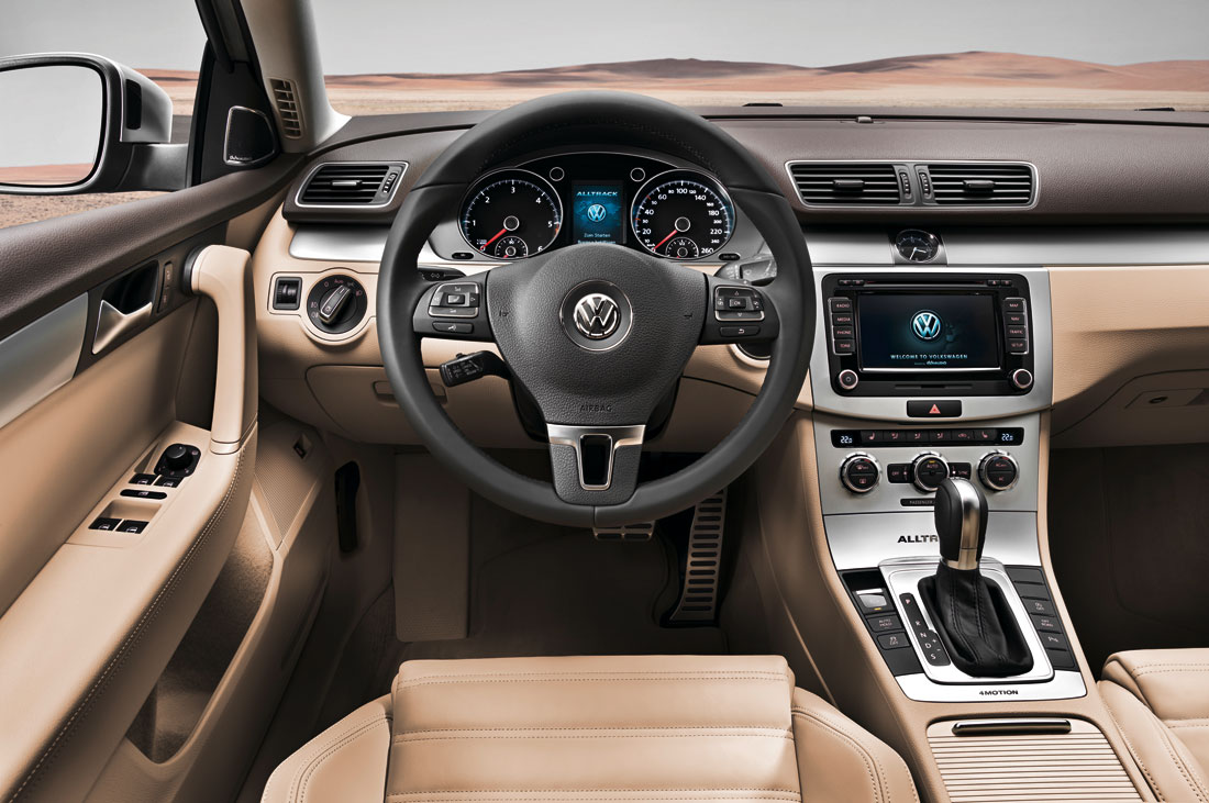 Volkswagen Passat White