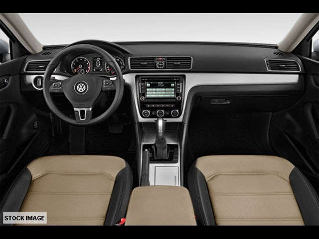 Volkswagen Passat Wolfsburg Edition