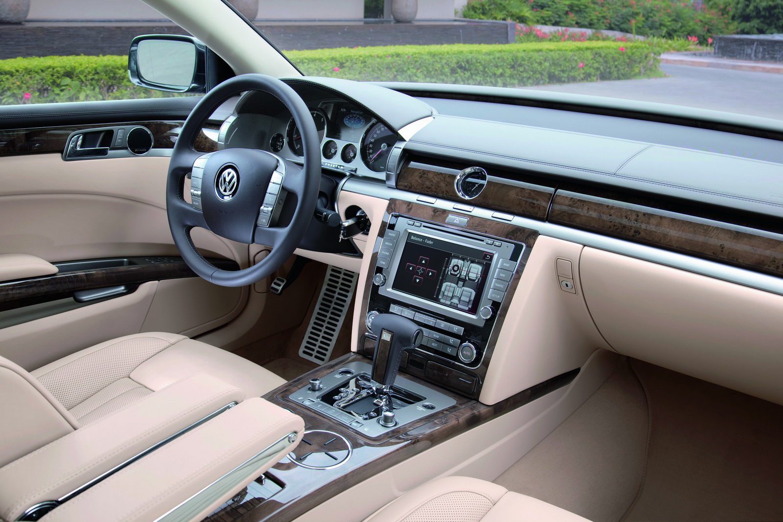 Volkswagen Phaeton