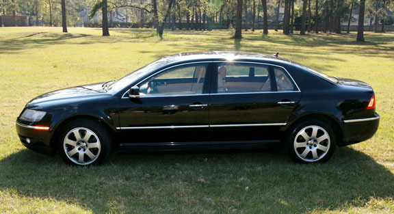 Volkswagen Phaeton V12