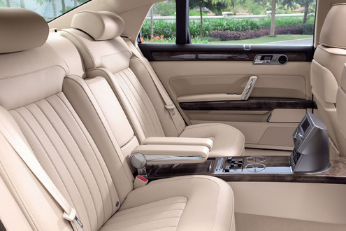 Volkswagen Phaeton V12