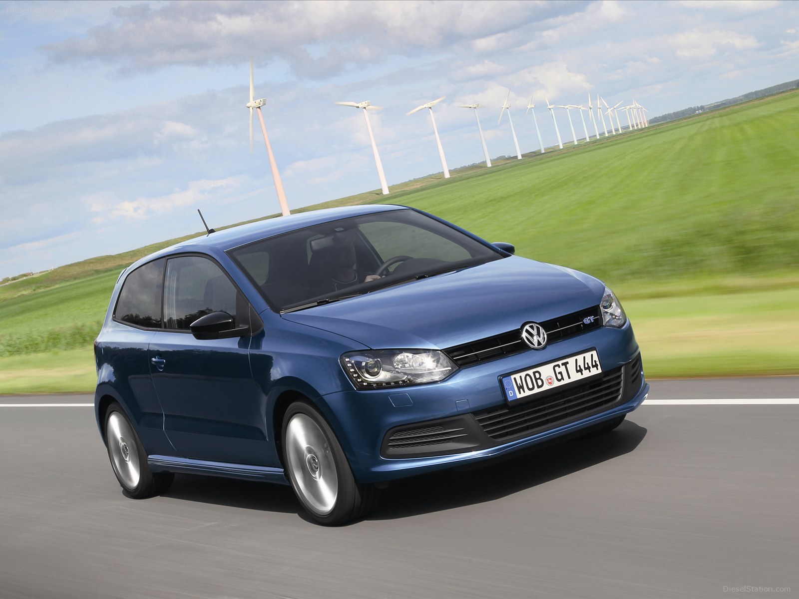 Volkswagen Polo Blue