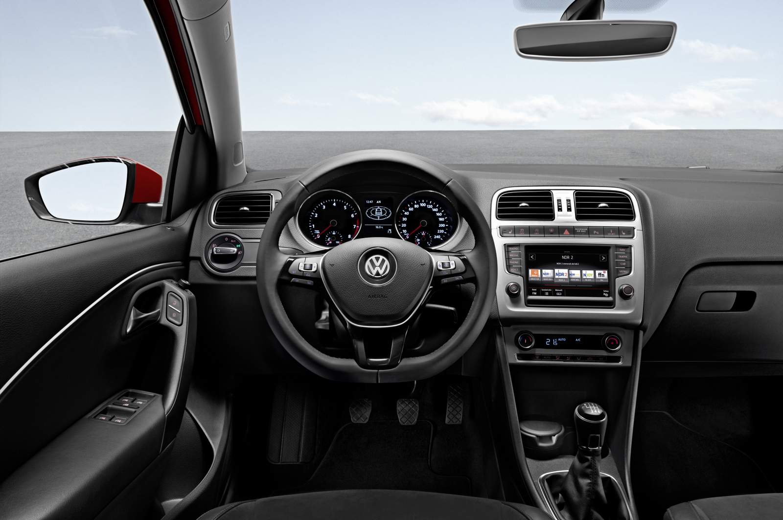 Volkswagen Polo Hatchback 2015