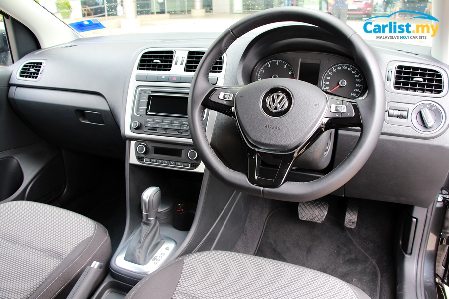 Volkswagen Polo Hatchback 2015