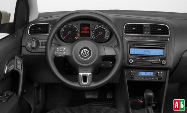 Volkswagen Polo Highline 2015