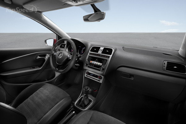 Volkswagen Polo Highline 2015