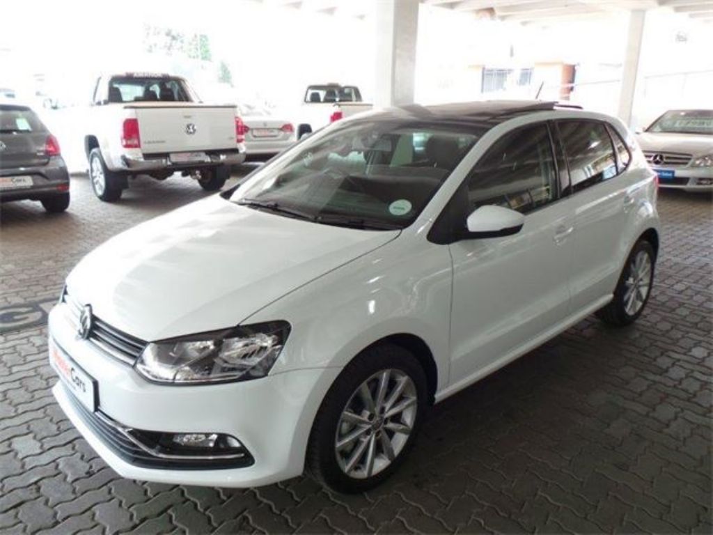 Volkswagen Polo Highline 2015