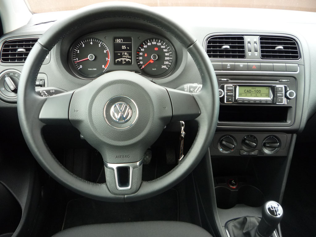 Volkswagen Polo Mpi