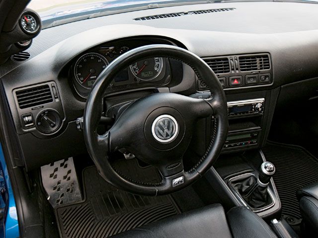 Volkswagen Polo R32