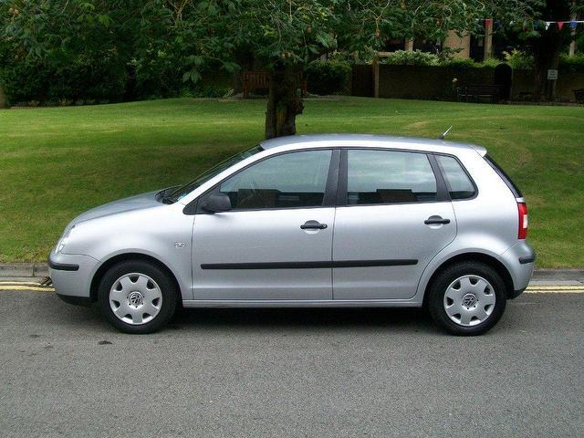 Volkswagen Polo Silver