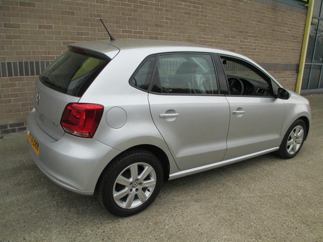 Volkswagen Polo Silver