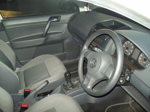 Volkswagen Polo Vivo 1.6 Trendline