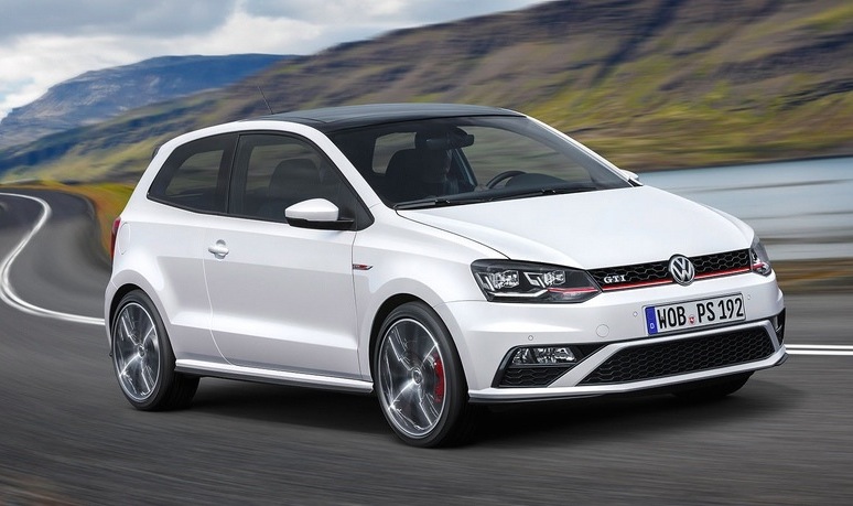 Volkswagen Polo White 2015