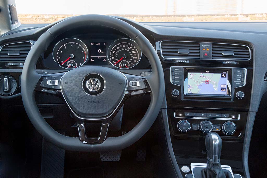 Volkswagen Rabbit 2015