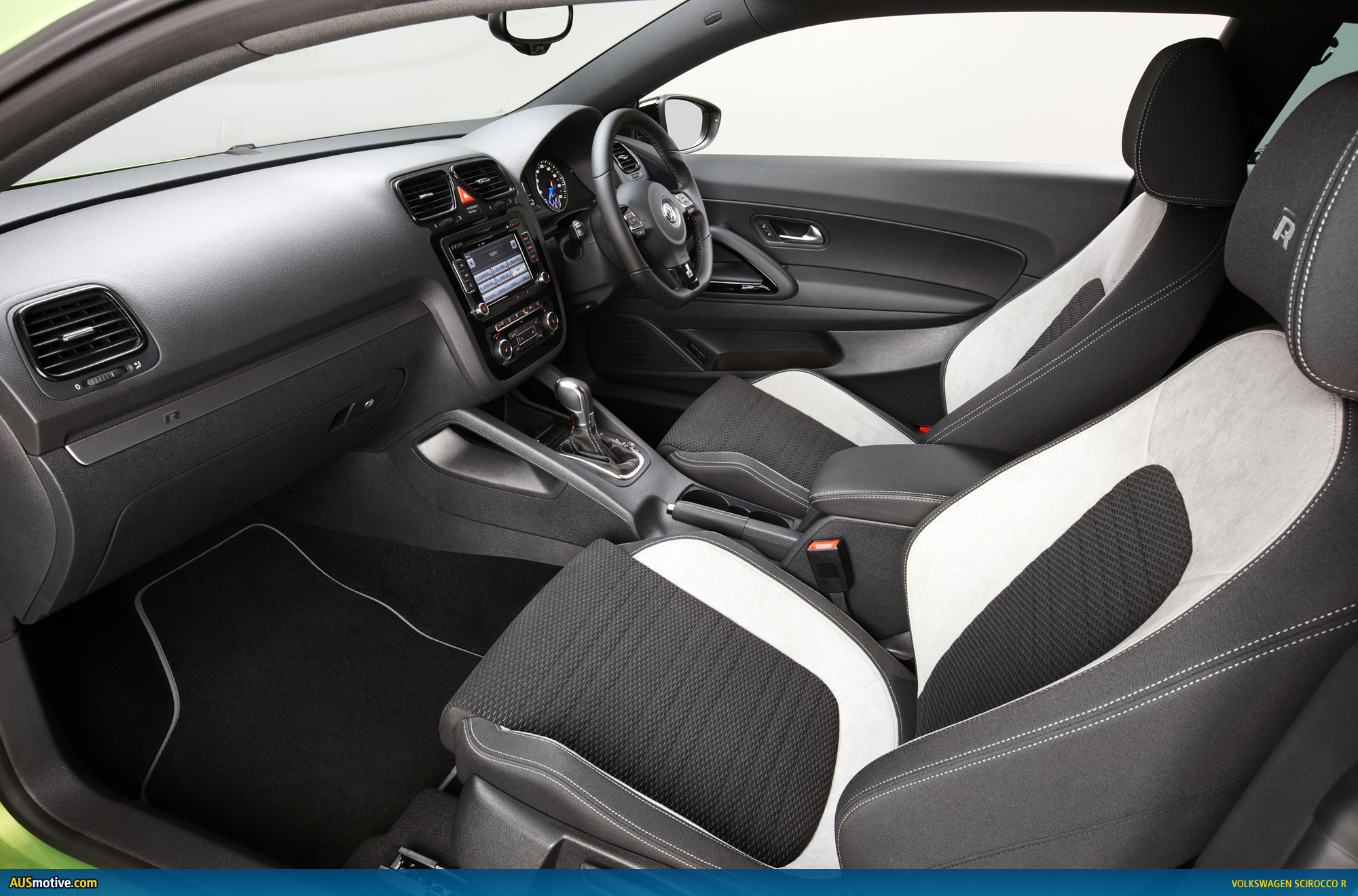 Volkswagen Scirocco R White