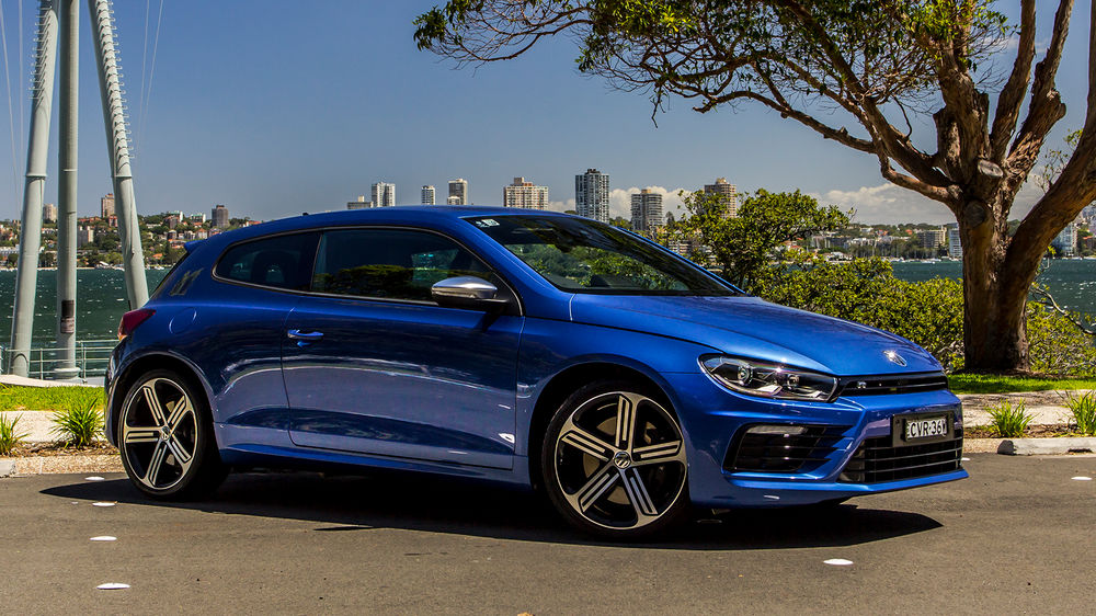 Volkswagen Scirocco R_