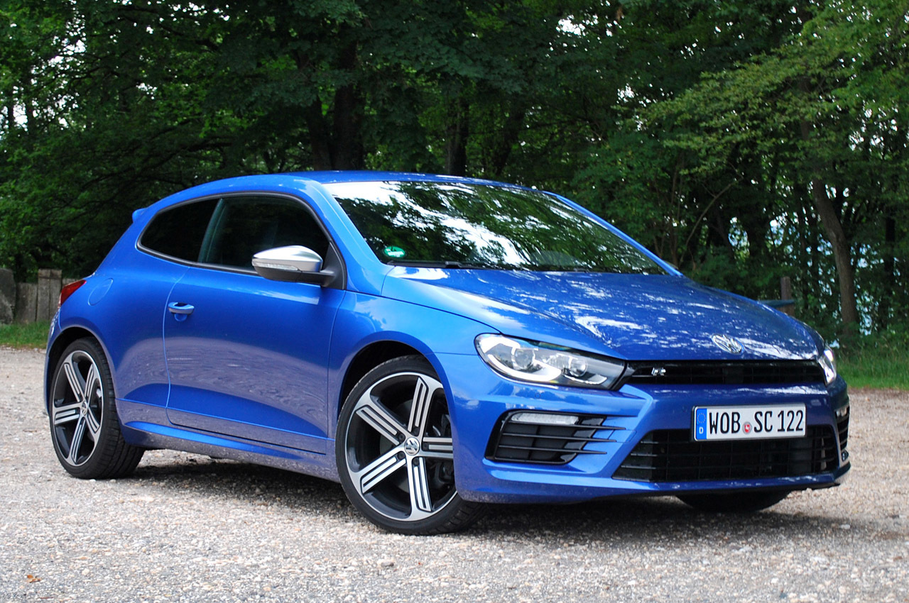 Volkswagen Scirocco R_