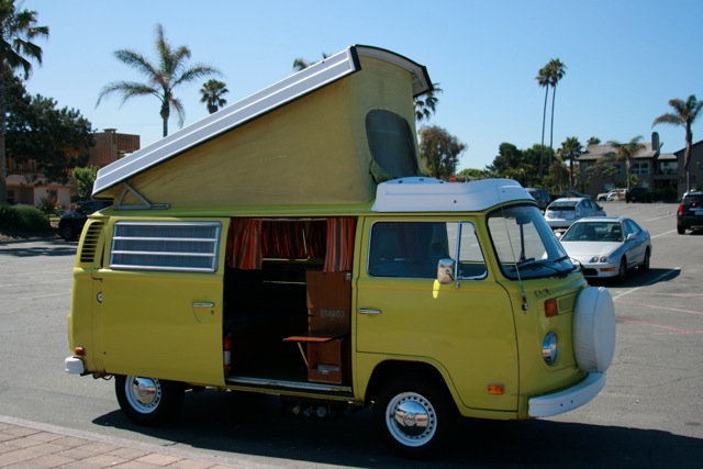 Volkswagen T2 Camper Te Koop