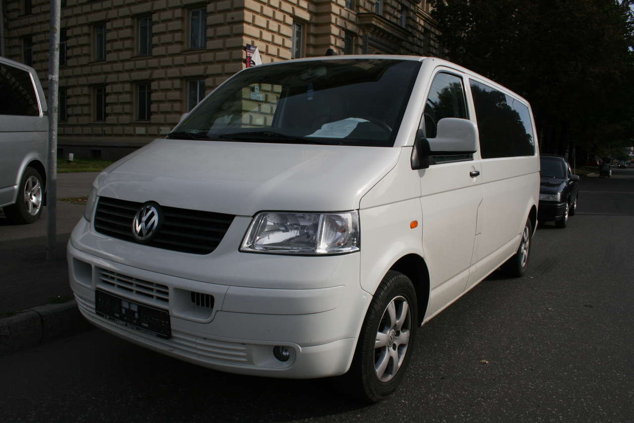 Volkswagen T5 2004