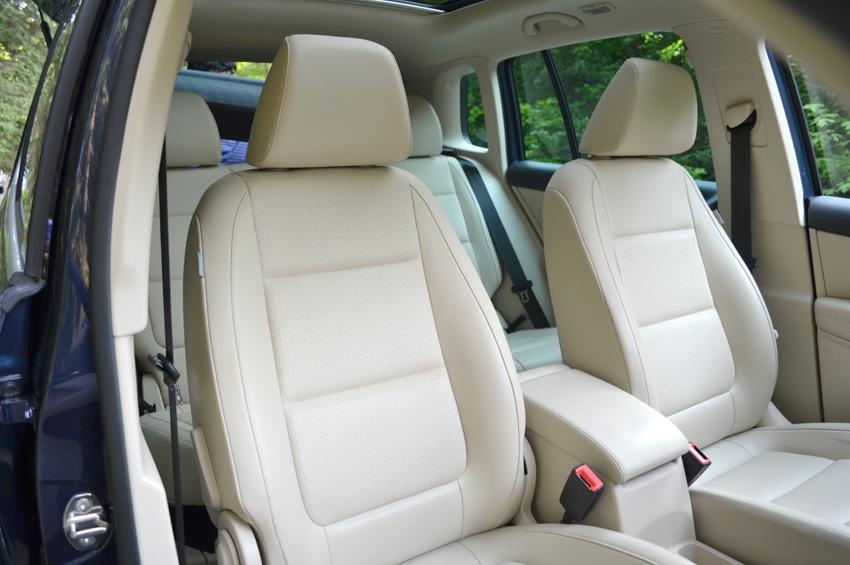 Volkswagen Tiguan Car