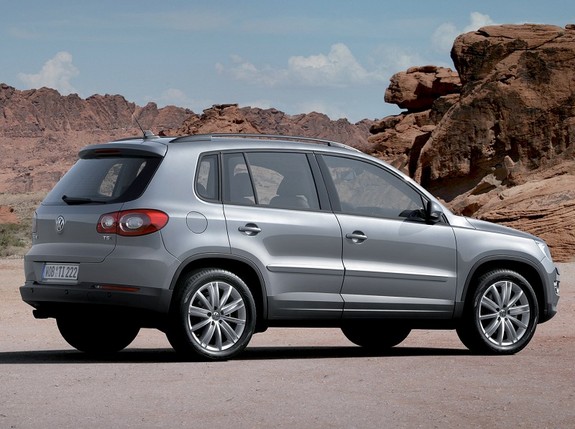 Volkswagen Tiguan Grey Volkswagen Tiguan Grey