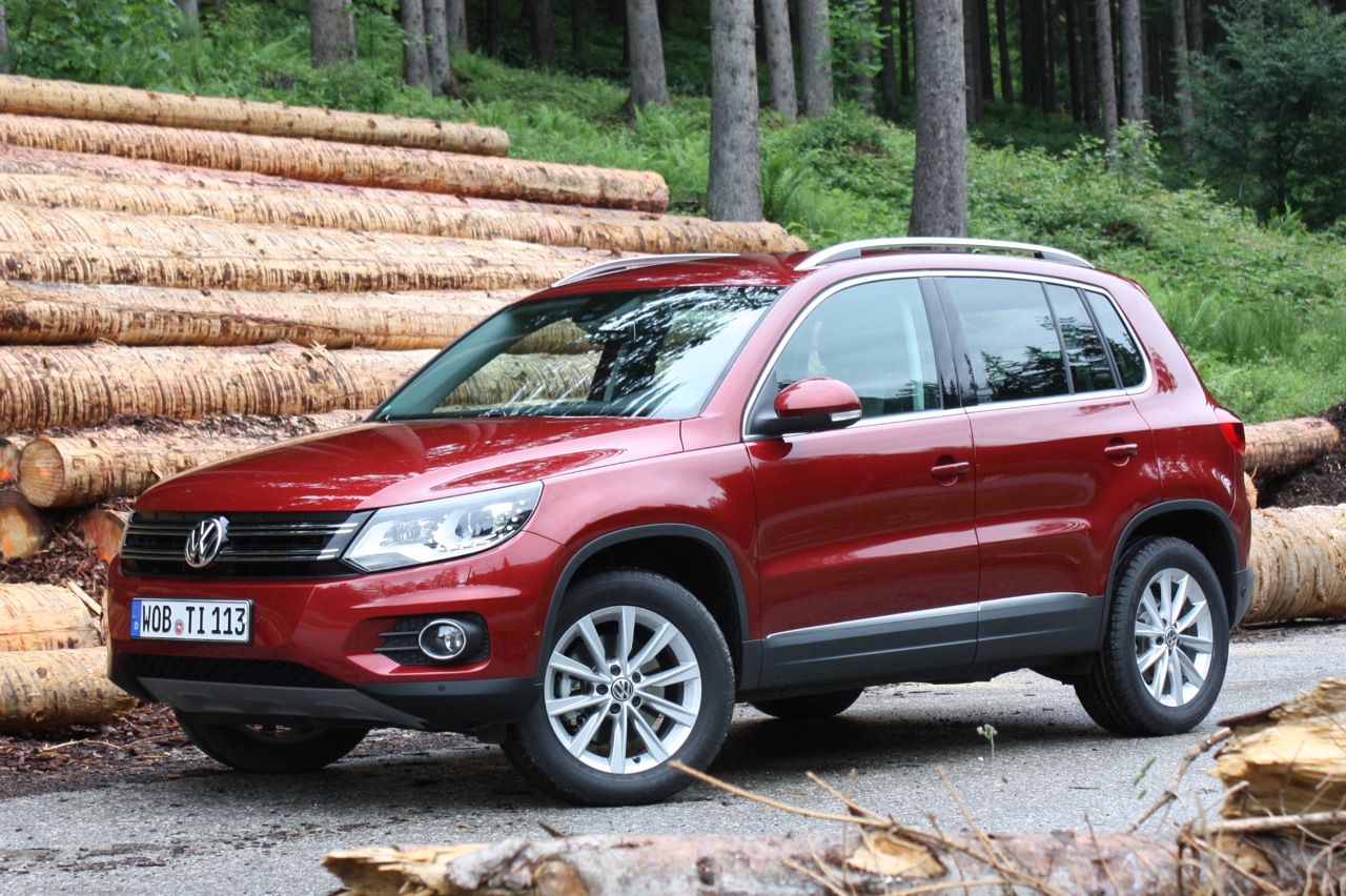 Volkswagen Tiguan Red