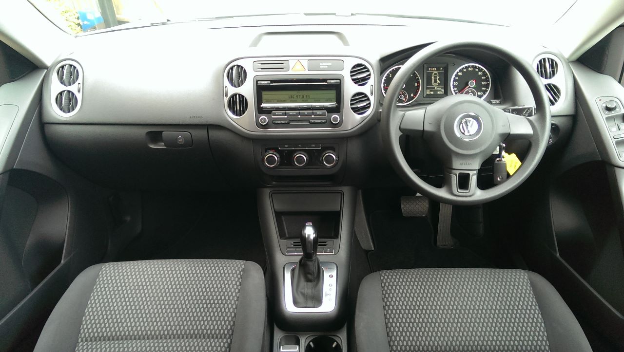 Volkswagen Tiguan S Volkswagen Tiguan S