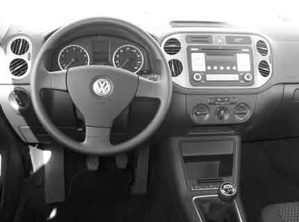 Volkswagen Tiguan S