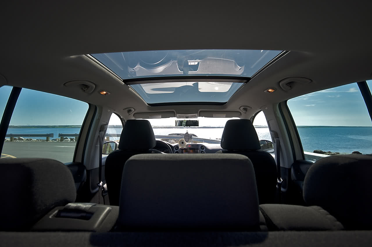 Volkswagen Tiguan Sunroof