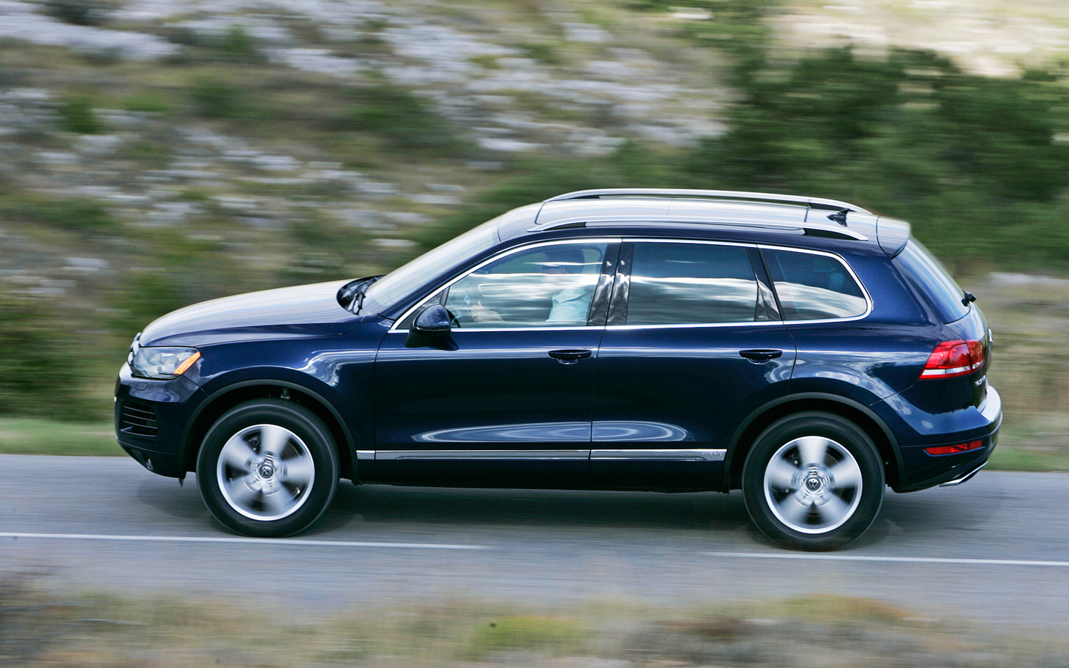 Volkswagen Touareg 2